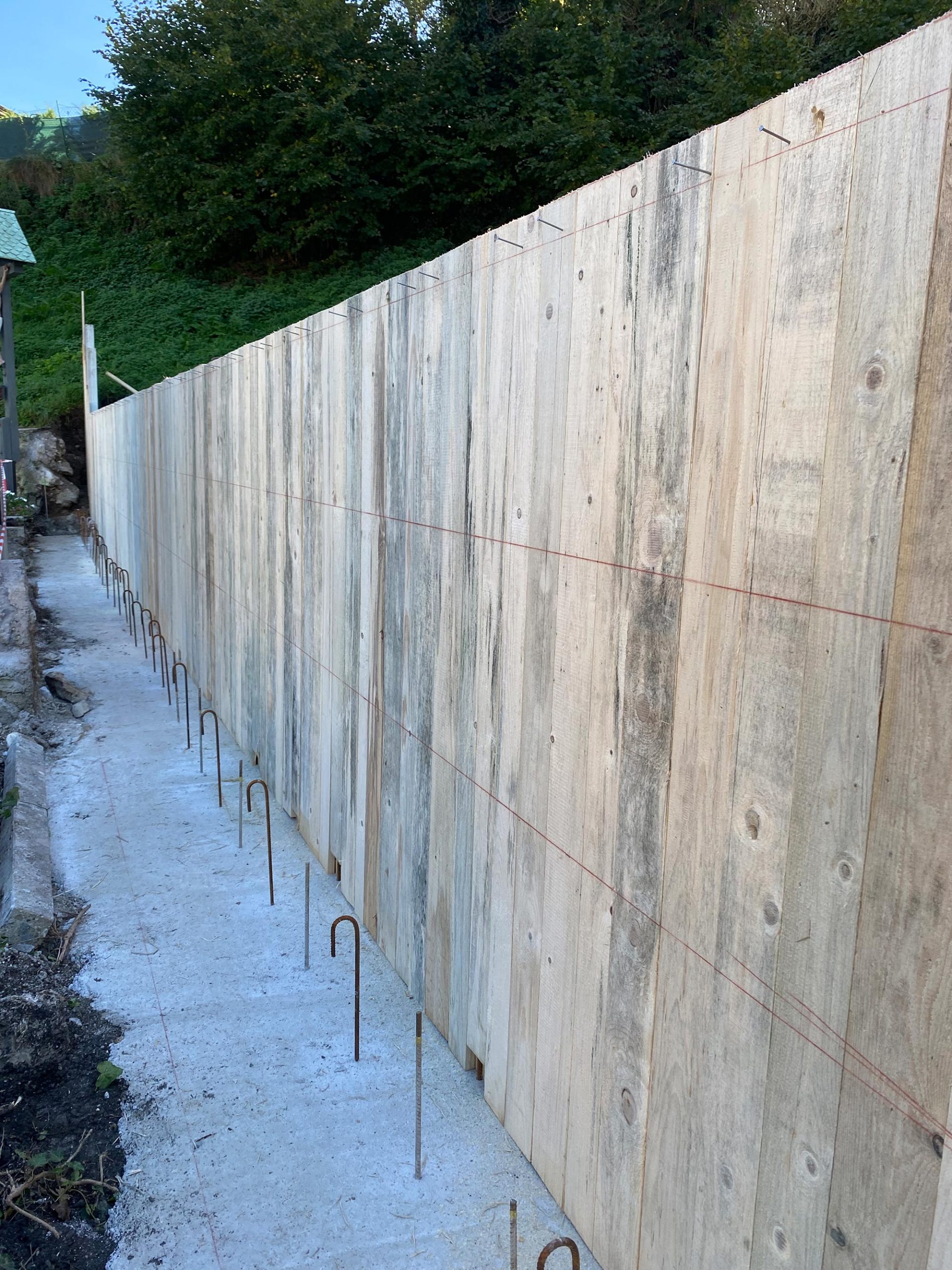 praebau-urnenmauer-werfen-01