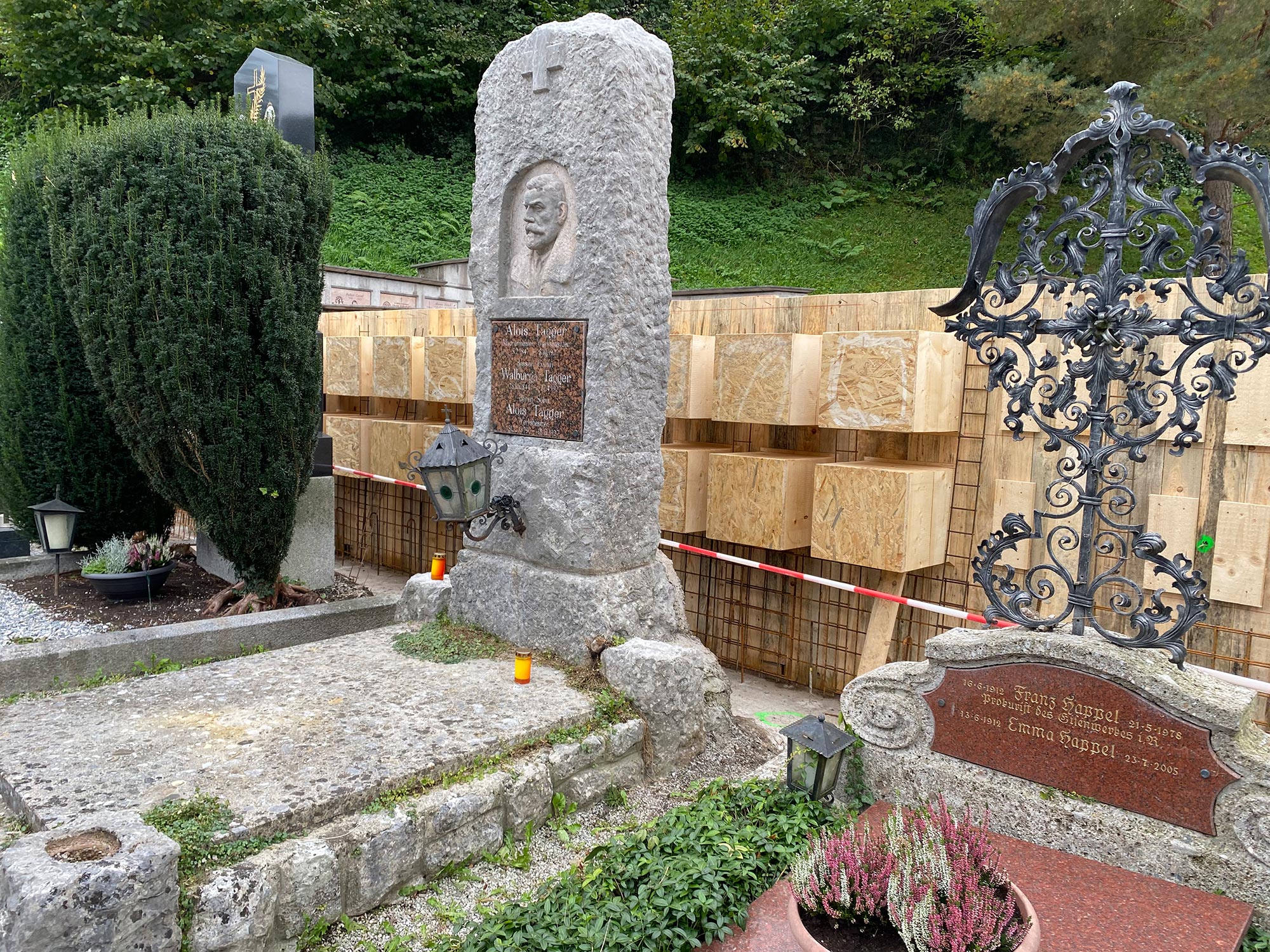 praebau-urnenmauer-werfen-02